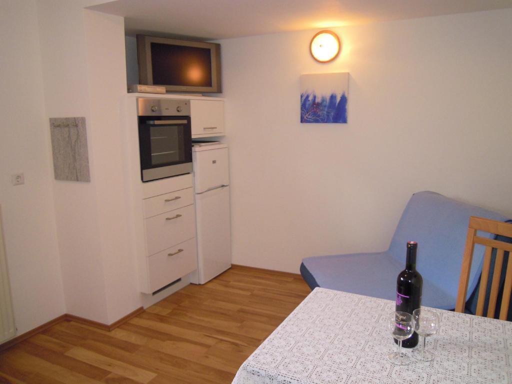 Ferienwohnungen Familie Jarnig Inge Gortschach  Room photo